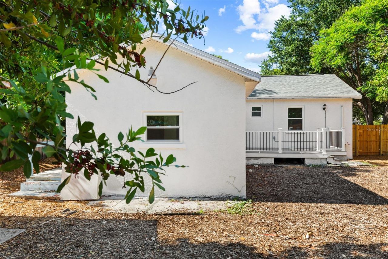 4115 Fairfield Avenue S, Saint Petersburg, FL 33711 Photo