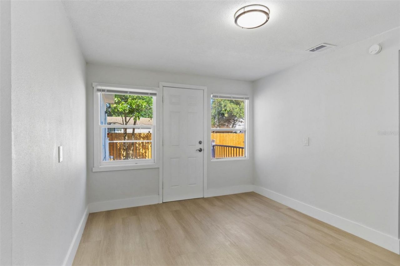 4115 Fairfield Avenue S, Saint Petersburg, FL 33711 Photo
