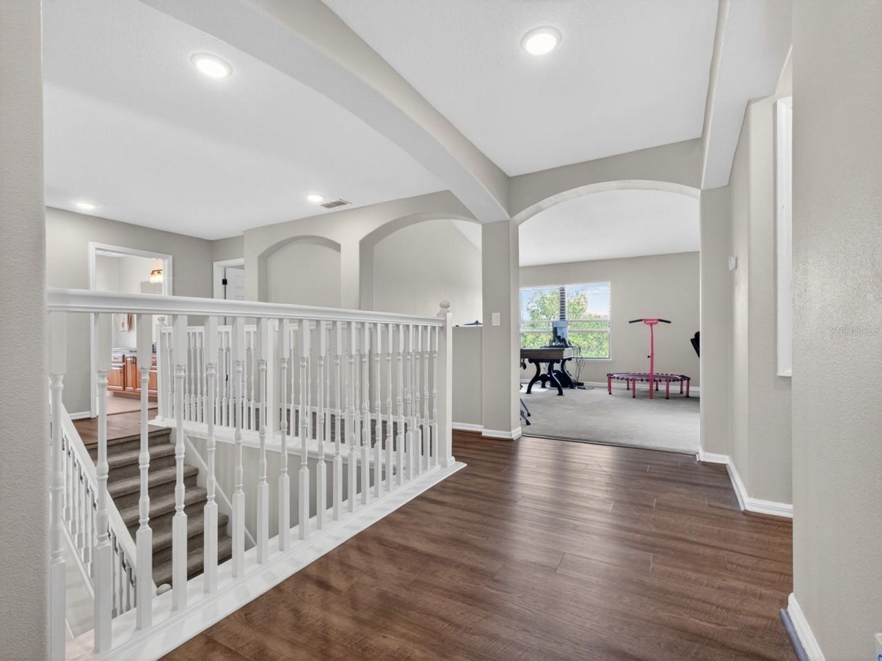 24215 Weldon Drive, Eustis, FL 32736 Photo