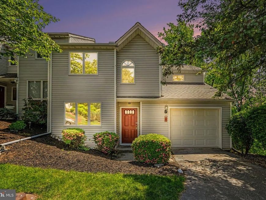 1740 Creek Vista Drive, New Cumberland, PA 17070 Main Photo