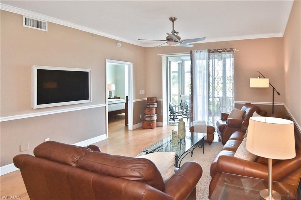 8099 Queen Palm Ln, Unit 212, Fort Myers, FL 33966 Photo