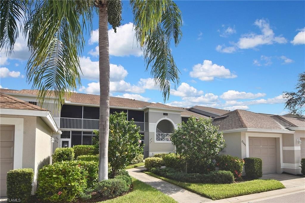 8099 Queen Palm Ln, Unit 212, Fort Myers, FL 33966 Photo