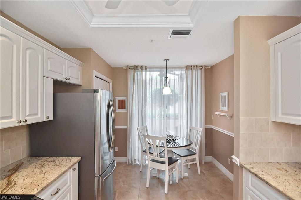 8099 Queen Palm Ln, Unit 212, Fort Myers, FL 33966 Photo