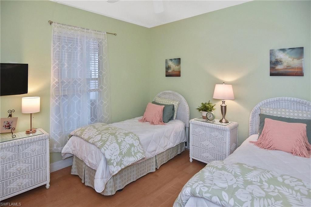 8099 Queen Palm Ln, Unit 212, Fort Myers, FL 33966 Photo