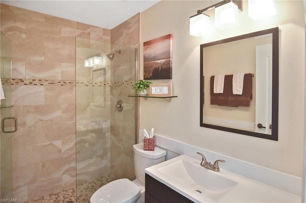 8099 Queen Palm Ln, Unit 212, Fort Myers, FL 33966 Photo