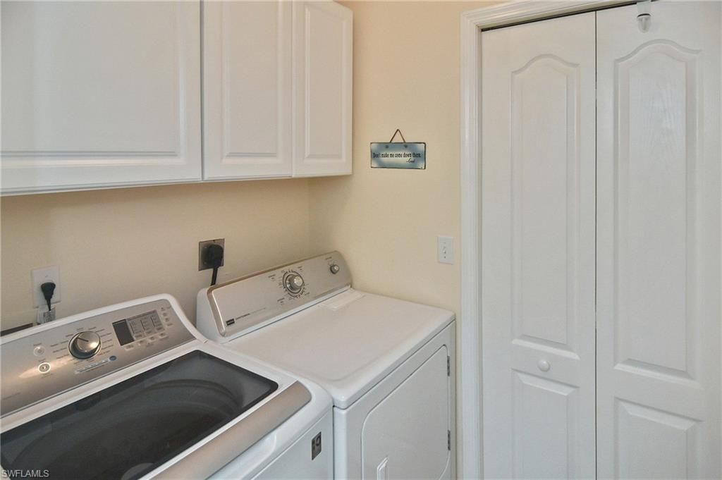 8099 Queen Palm Ln, Unit 212, Fort Myers, FL 33966 Photo