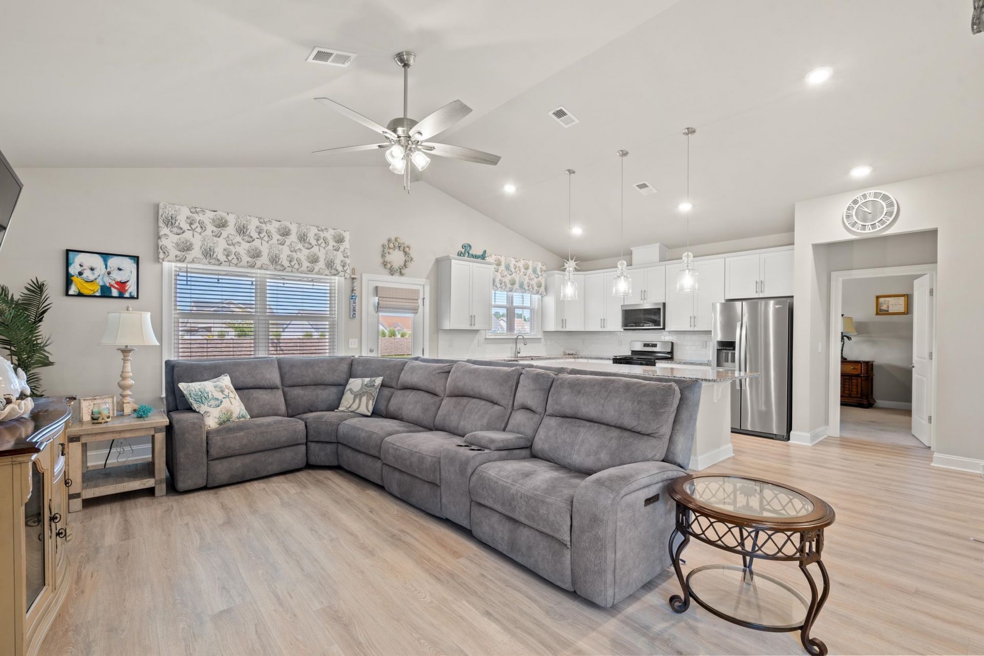 678 Oyster Dr. Photo 8