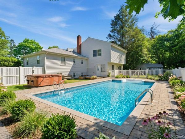 1 Fairview Court, Carmel, NY 10512
