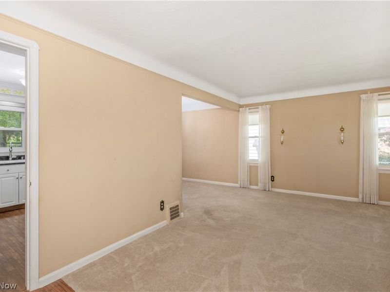 4810 Westbourne Road, Lyndhurst, OH 44124 Photo 8