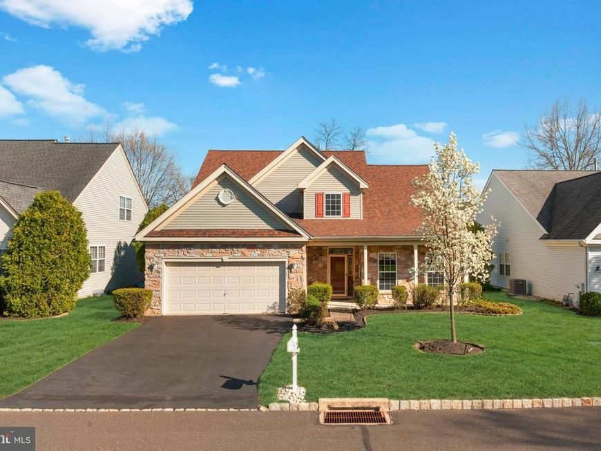 342 N Founders Court , Warrington, PA 18976 Main Photo