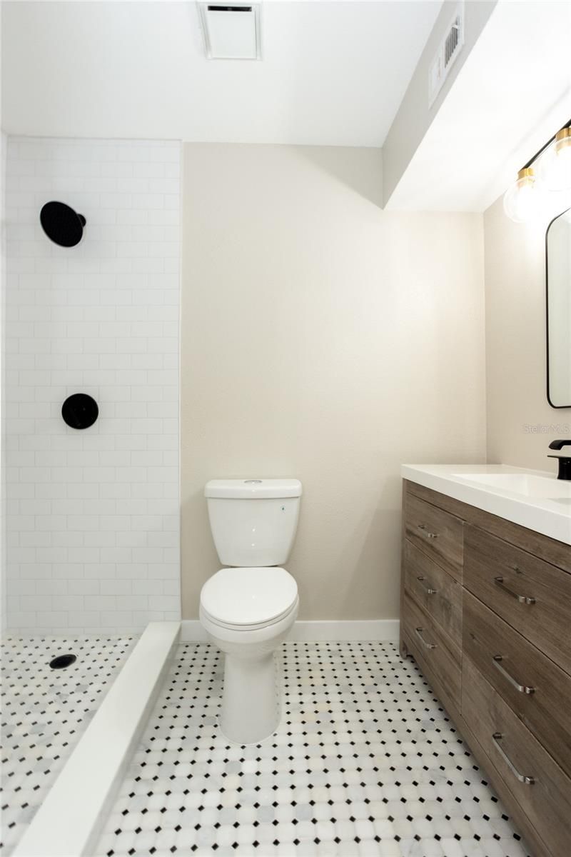 9100 Dr Martin Luther King Jr Street N, Unit 908, Saint Petersburg, FL 33702 Photo