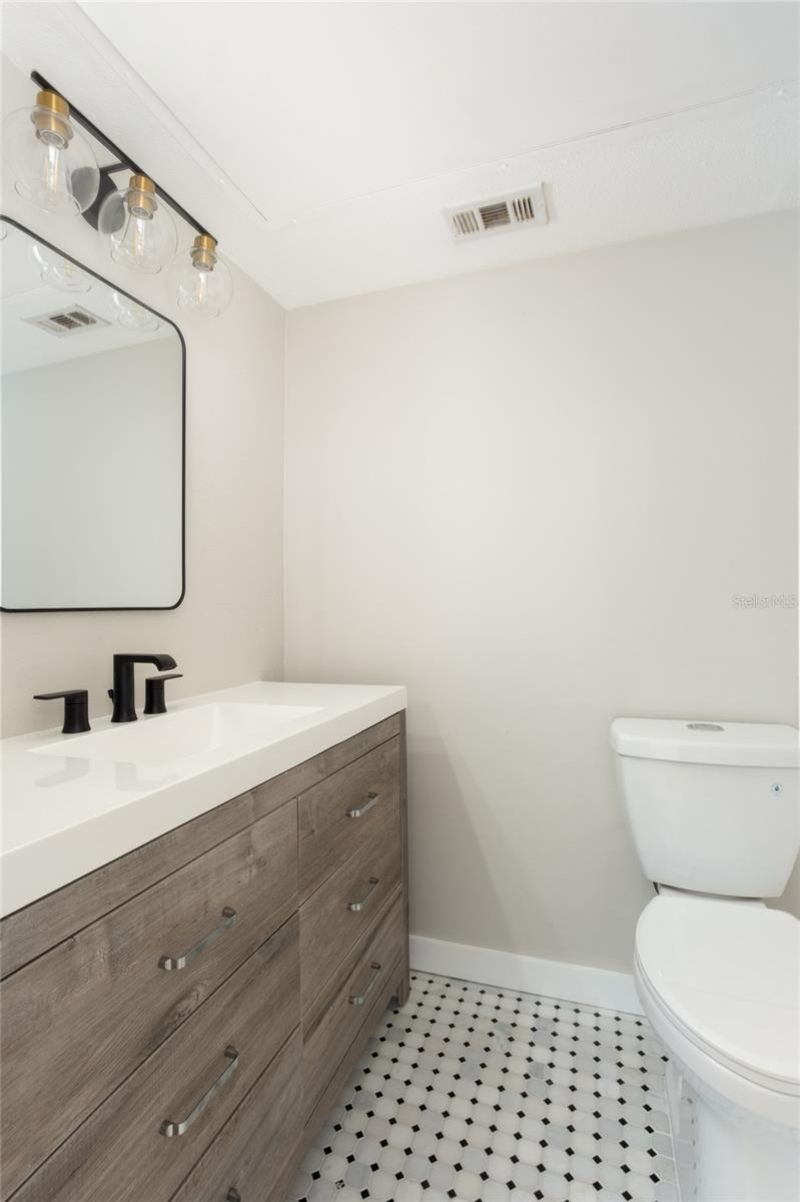 9100 Dr Martin Luther King Jr Street N, Unit 908, Saint Petersburg, FL 33702 Photo