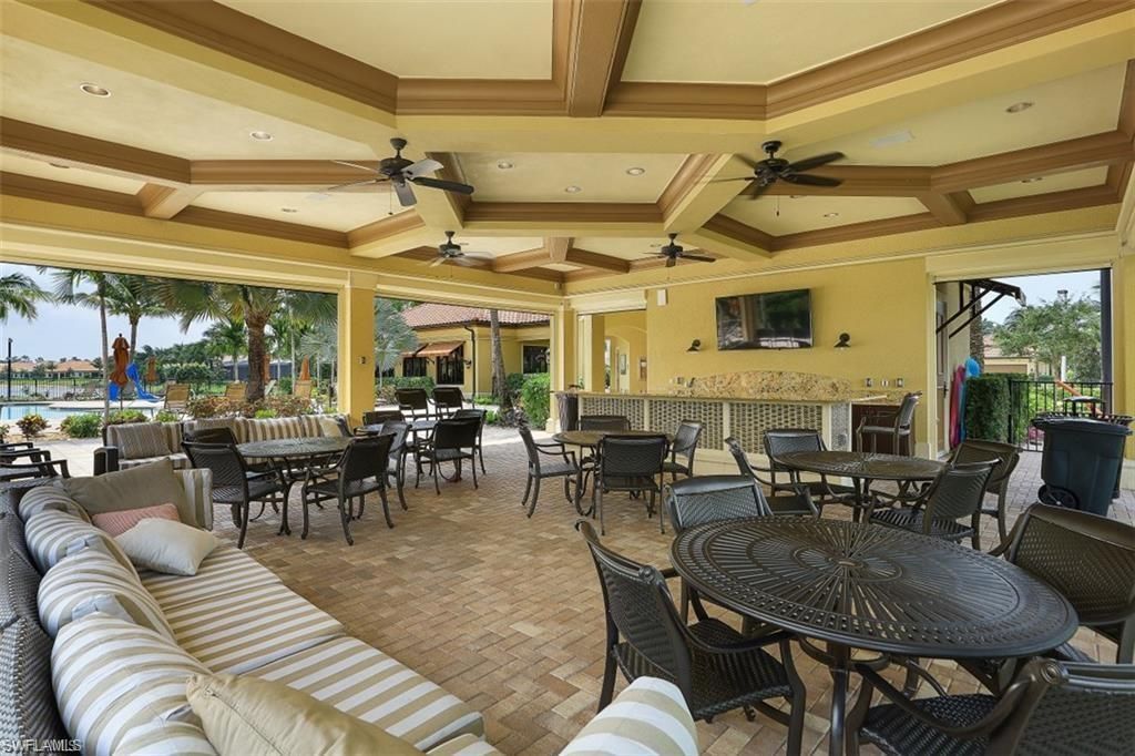 9435 Isla Bella Cir, Bonita Springs, FL 34135 Photo