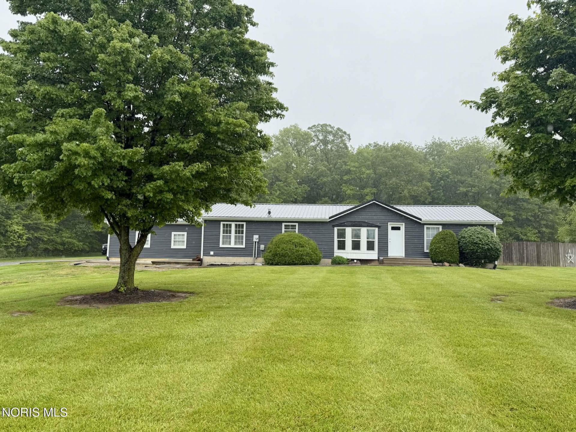 5531 Hicksville Edgerton Road , Hicksville, OH 43526 Main Photo