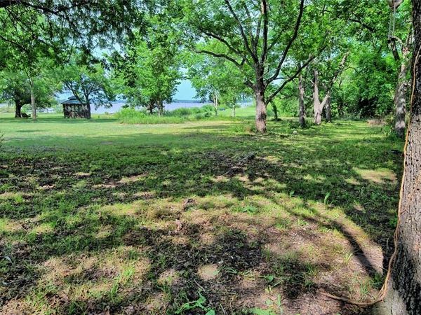 140 Elm Road, Nocona, TX 76255