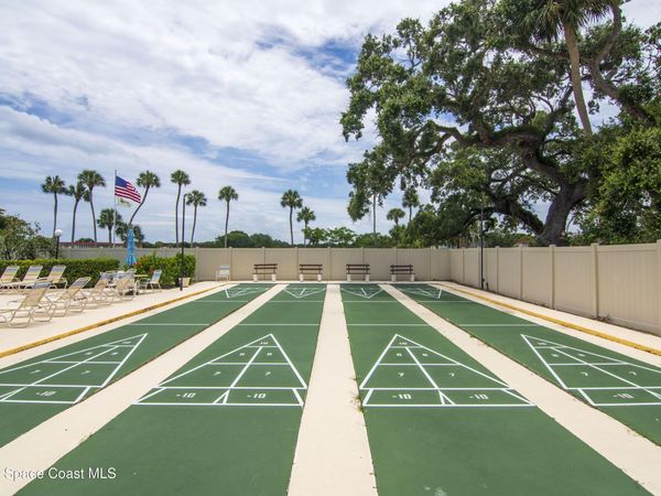 61 Woodland Drive , Unit 107, Vero Beach, FL 32962