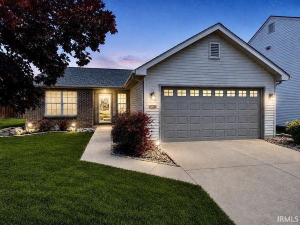 9421 Monique Drive, Fort Wayne, IN 46835