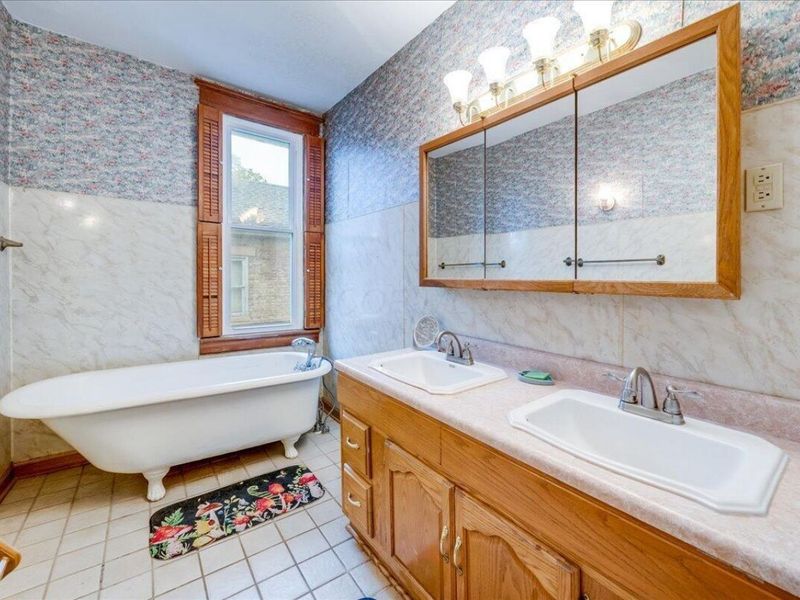 155 N High Street, Chillicothe, OH 45601 Photo 22