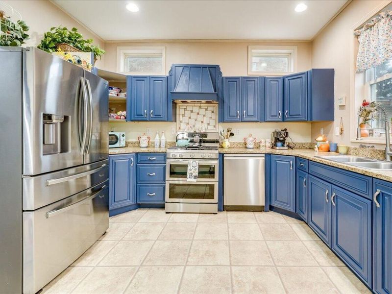 155 N High Street, Chillicothe, OH 45601 Photo 8