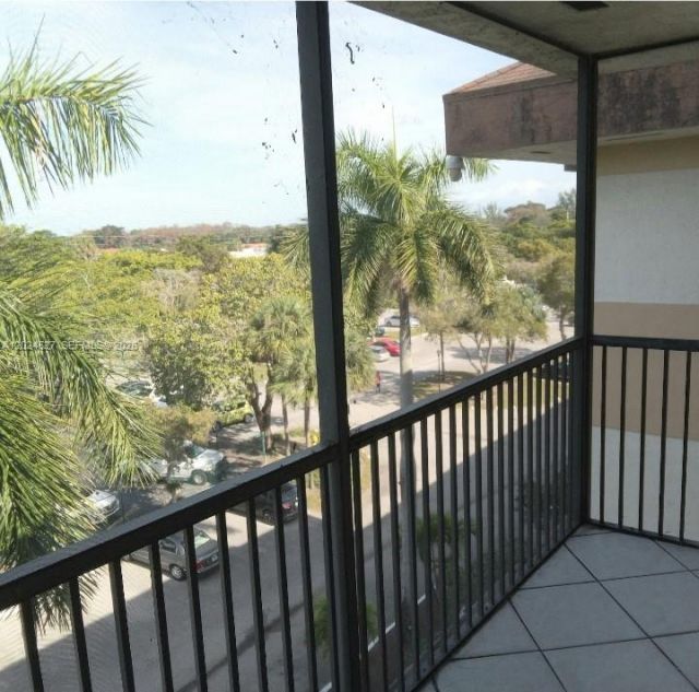 5570 NW 44th St , Unit 507A, Lauderhill, FL 33319 Photo