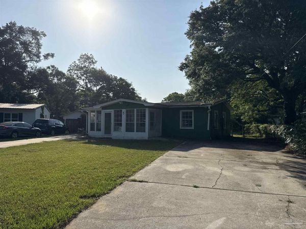 5 Haven Ct, Pensacola, FL 32506