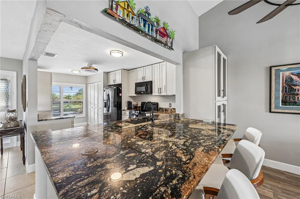 15489 Admiralty Cir, Unit 5, North Fort Myers, FL 33917 Photo