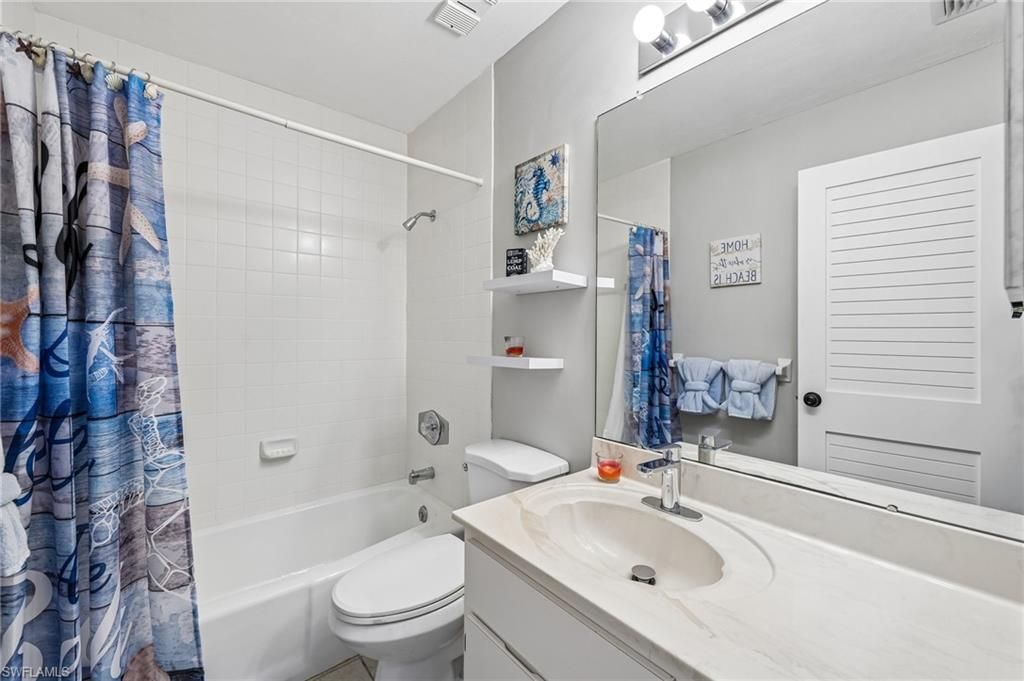 15489 Admiralty Cir, Unit 5, North Fort Myers, FL 33917 Photo