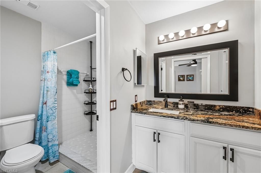 15489 Admiralty Cir, Unit 5, North Fort Myers, FL 33917 Photo