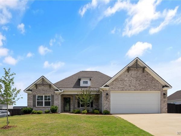 11141 Dooley Circle, Northport, AL 35475