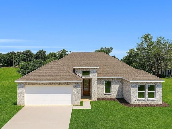 340 E Lamar Street, Palmer, TX 75152