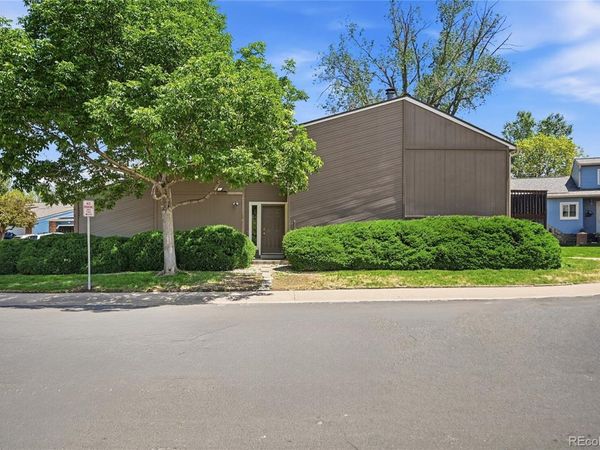 2801 W Davies Drive, Littleton, CO 80120