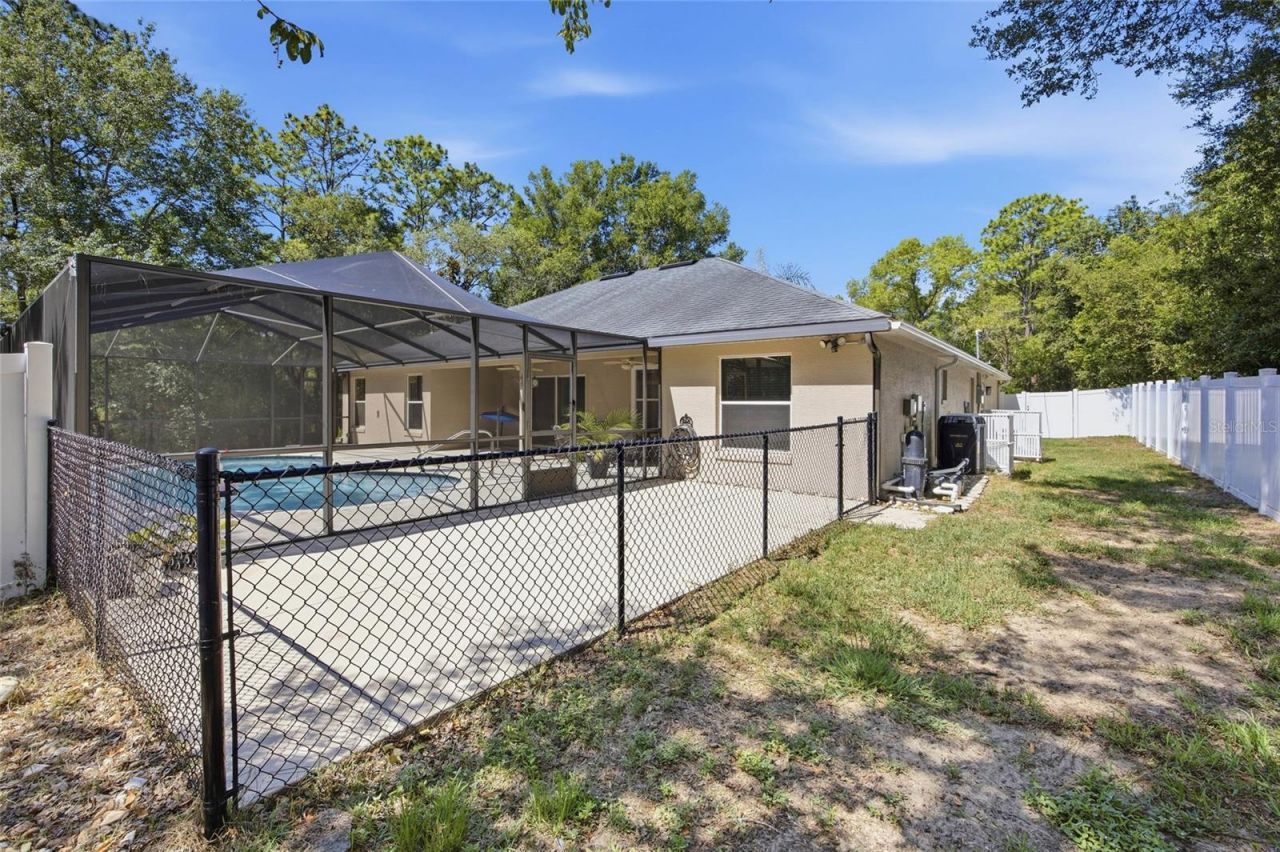 8963 N Commodore Drive , Citrus Springs, FL 34434 Photo