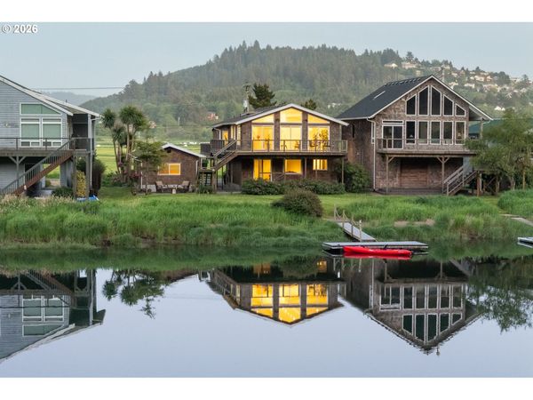 34098 BROOTEN RD, Pacific City, OR 97135