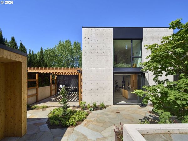 3126 SE 36TH AVE, Portland, OR 97202