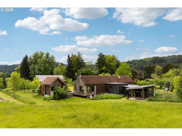 14765 NW GILLIHAN RD, Portland, OR 97231
