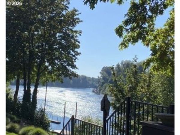430 NW RIVERPARK PL, Canby, OR 97013