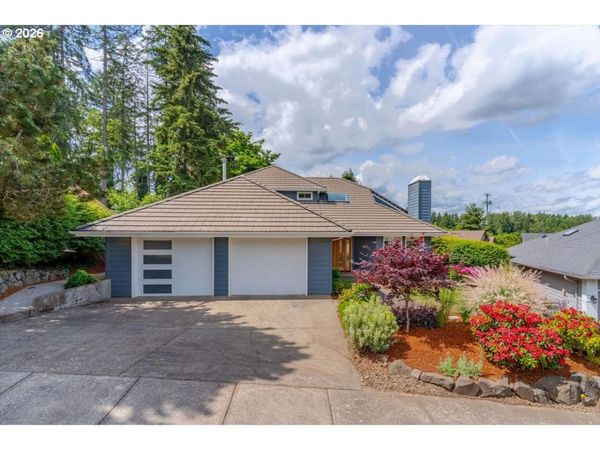 2931 DOGWOOD S CT, Salem, OR 97302