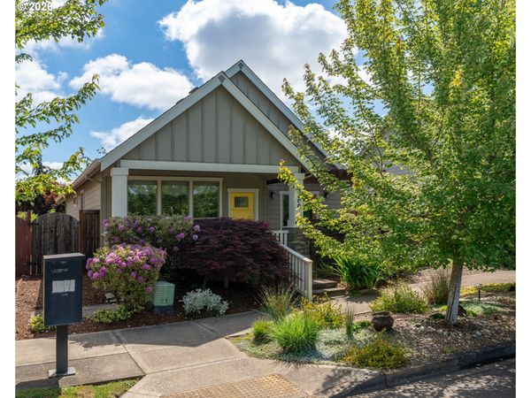 3500 NE HEMBREE ST, McMinnville, OR 97128