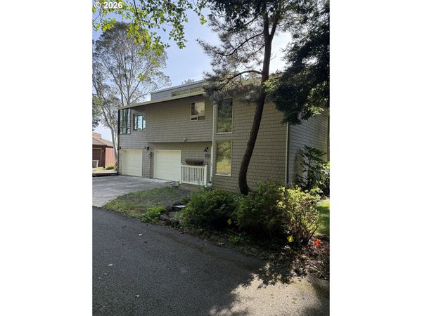 1253 NE EAST LAGOON DR, Lincoln City, OR 97367
