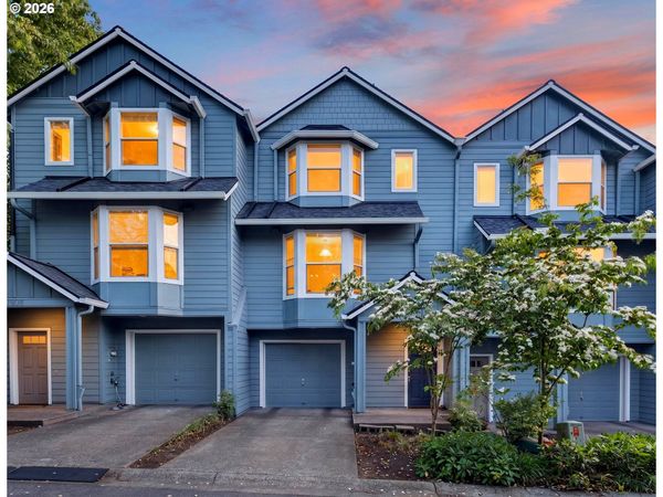 7822 SW DUNE GRASS LN, Tigard, OR 97224