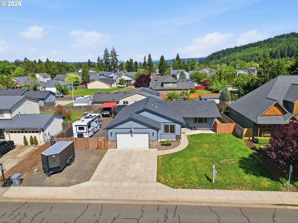 38599 SW FILBERT ST, Scio, OR 97374