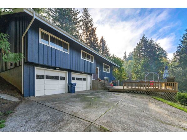 1101 E 15TH ST, Coquille, OR 97423