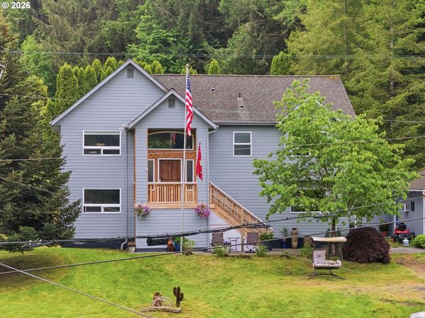 92085 AKERSTEDT RD, Astoria, OR 97103
