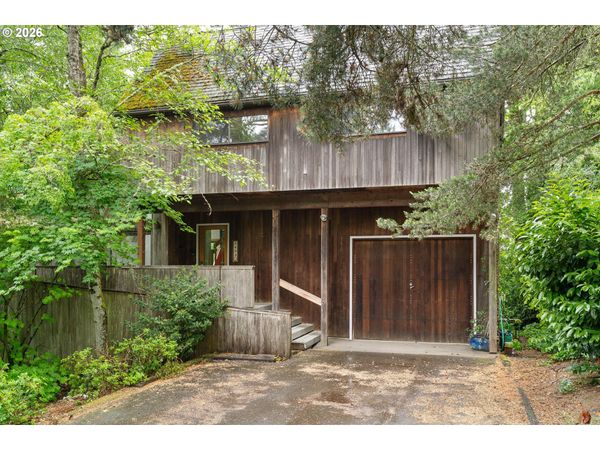 3453 NW RALEIGH ST, Portland, OR 97210