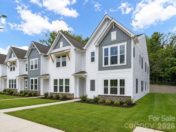 6573 Fire Lily Lane, Charlotte, NC 28216