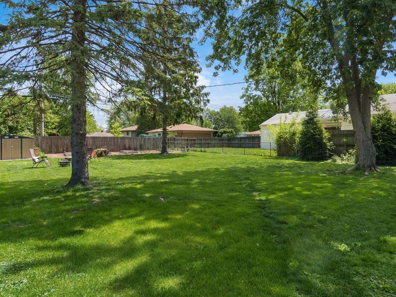 5716 N Meadows Boulevard, Columbus, OH 43229 Photo 20