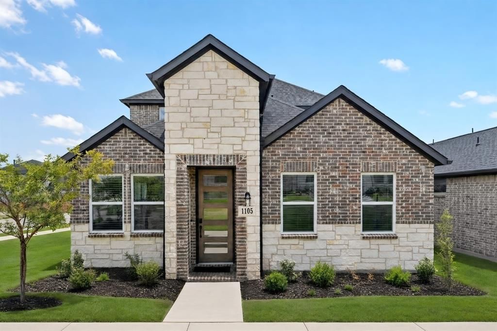 1105 Beebalm Mews, Celina, TX 75009 Main Photo