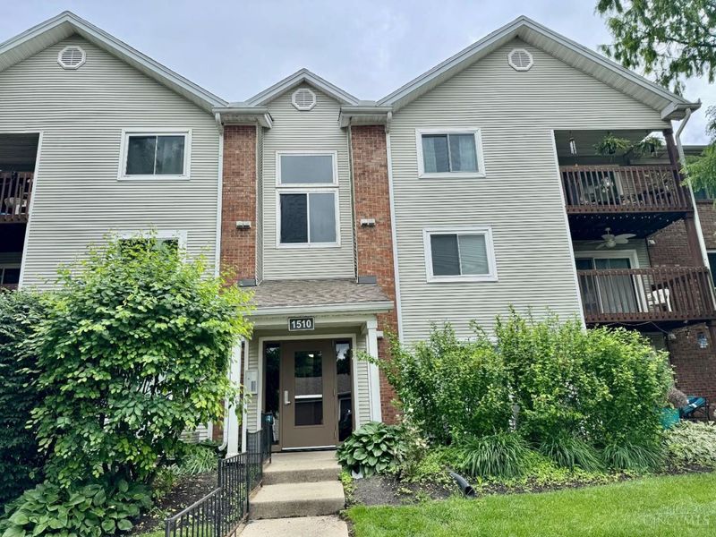 1510 Lake Pointe Way, Unit 12, Centerville, OH 45459 Photo 1