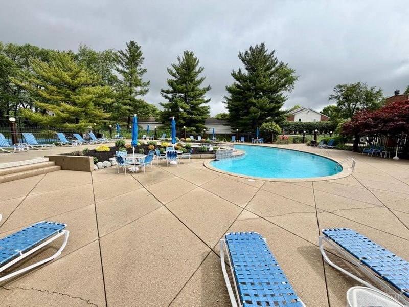 1510 Lake Pointe Way, Unit 12, Centerville, OH 45459 Photo 2