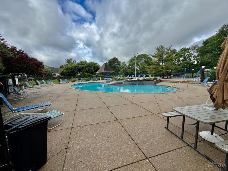 1510 Lake Pointe Way, Unit 12, Centerville, OH 45459 Photo 5